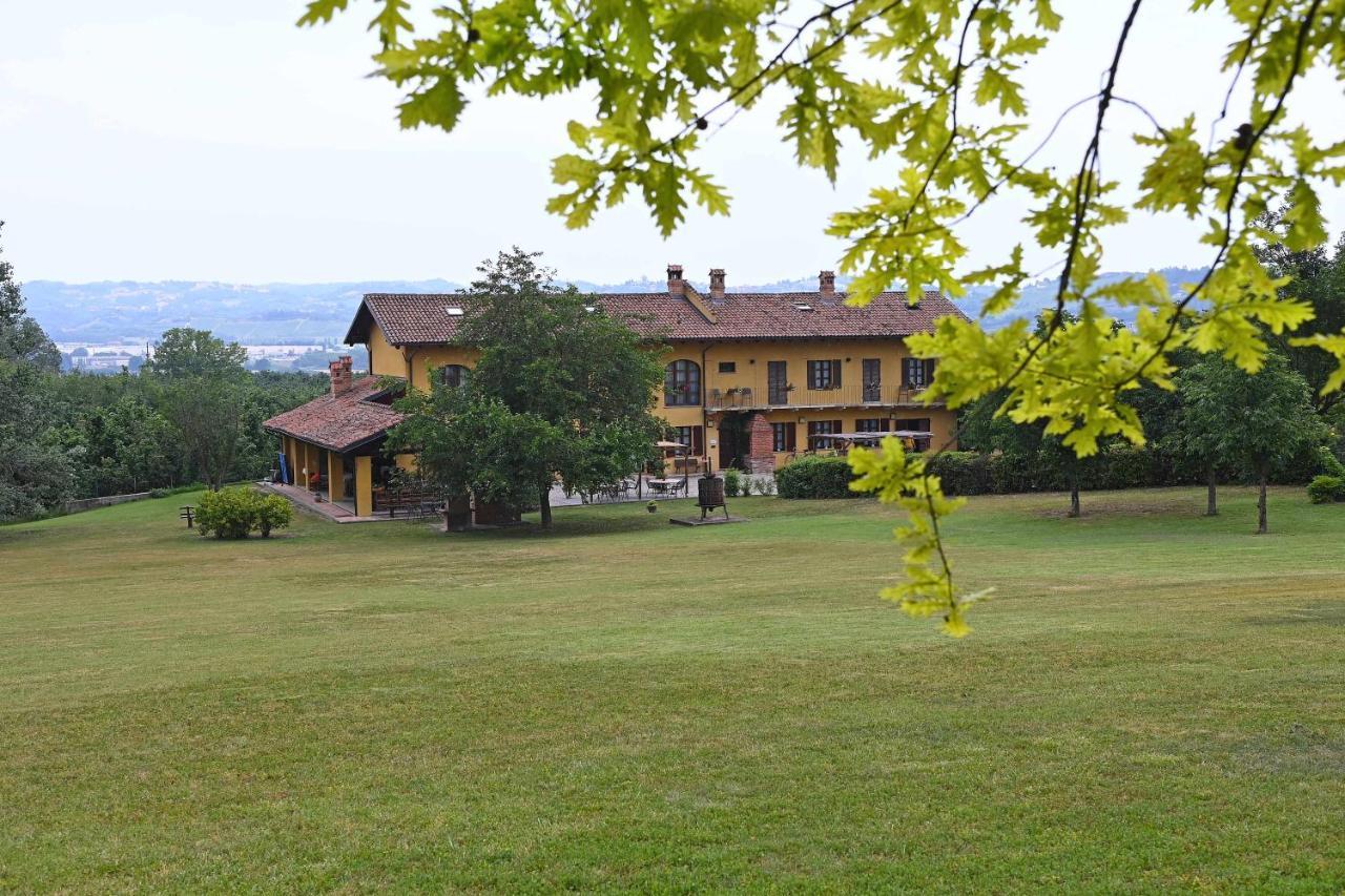 Gasthaus La Ca Dolga La Morra Exterior foto