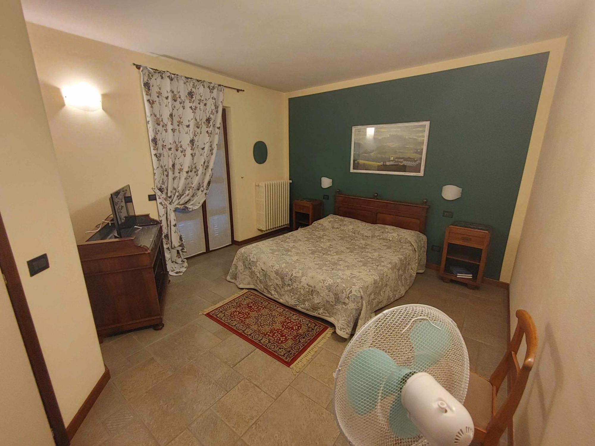 Gasthaus La Ca Dolga La Morra Zimmer foto