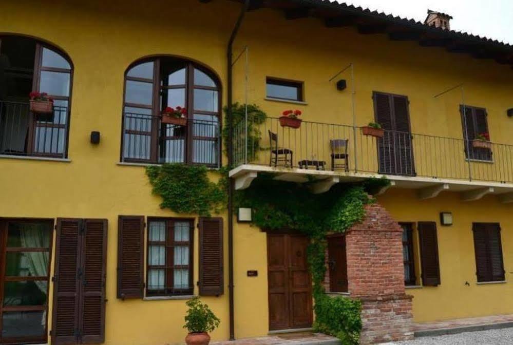 Gasthaus La Ca Dolga La Morra Exterior foto